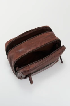 Angus Leather Multi Zip Washbag -DKN Travel Bag Shop 3210409 3
