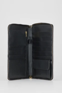 Travel Clutch Wallet -DKN Travel Bag Shop 3211236 3